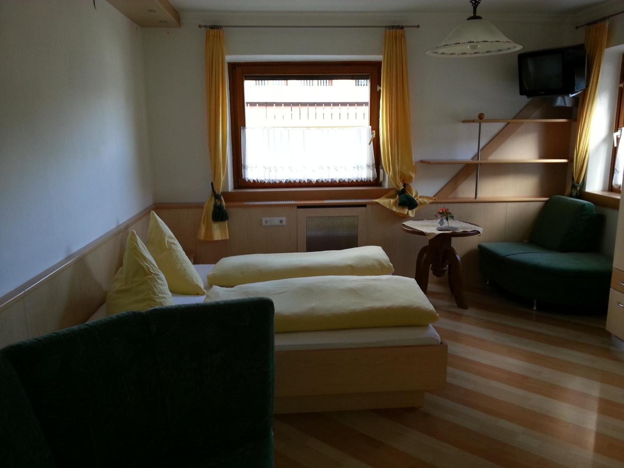 Pension Rieder Kaprun Room photo