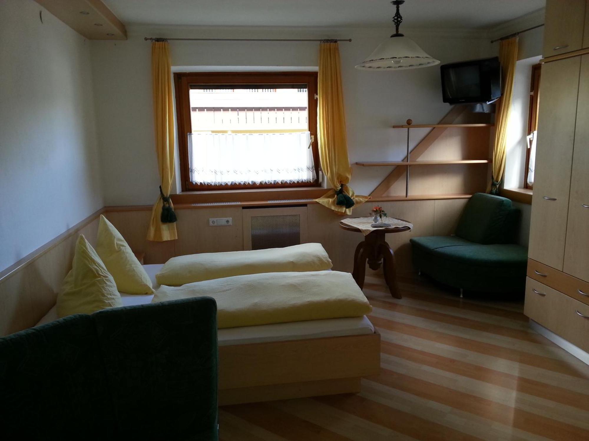 Pension Rieder Kaprun Room photo
